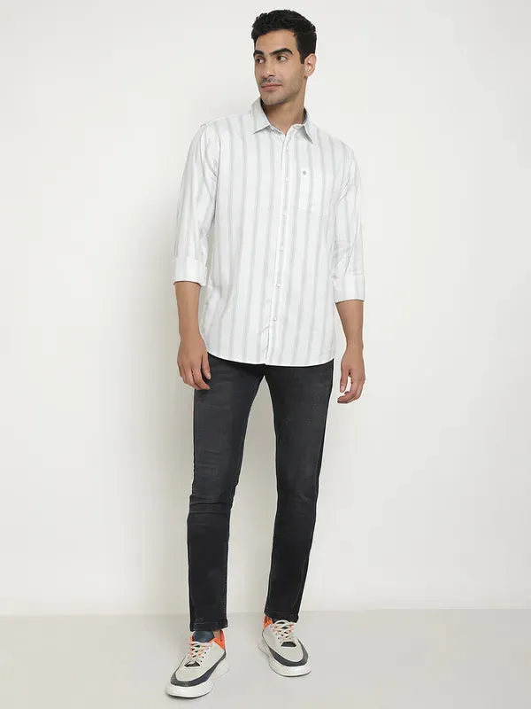 Mettle Men White Opaque Striped Casual Shirt