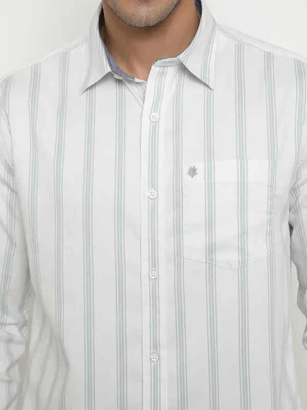 Mettle Men White Opaque Striped Casual Shirt