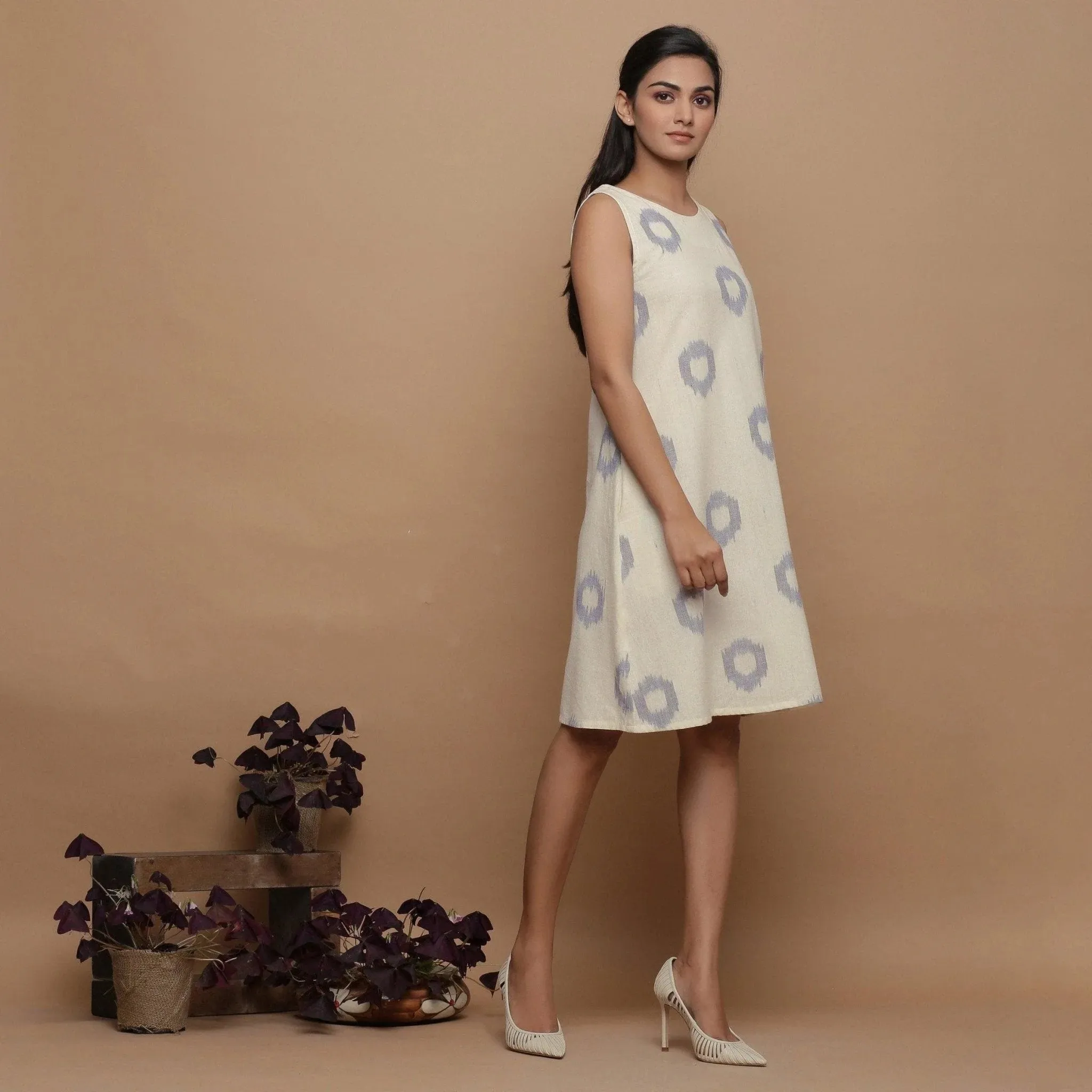 Off-White Handwoven Ikat Cotton Sleeveless Knee Length Dress